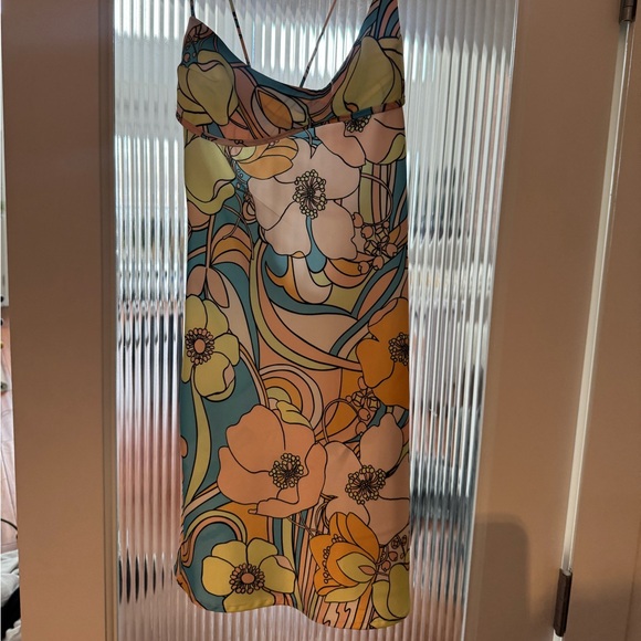 Zara Dresses & Skirts - Zara Floral Dress - 70s Dress